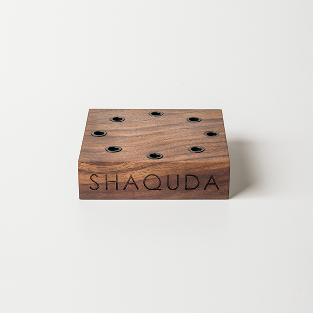Shaquda Brush display stand 8
